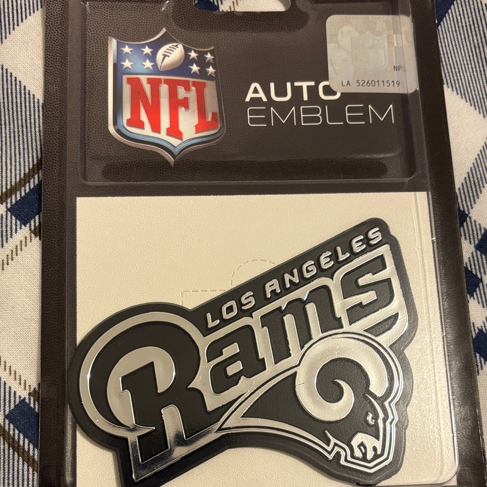 Los Angeles Rams car emblem